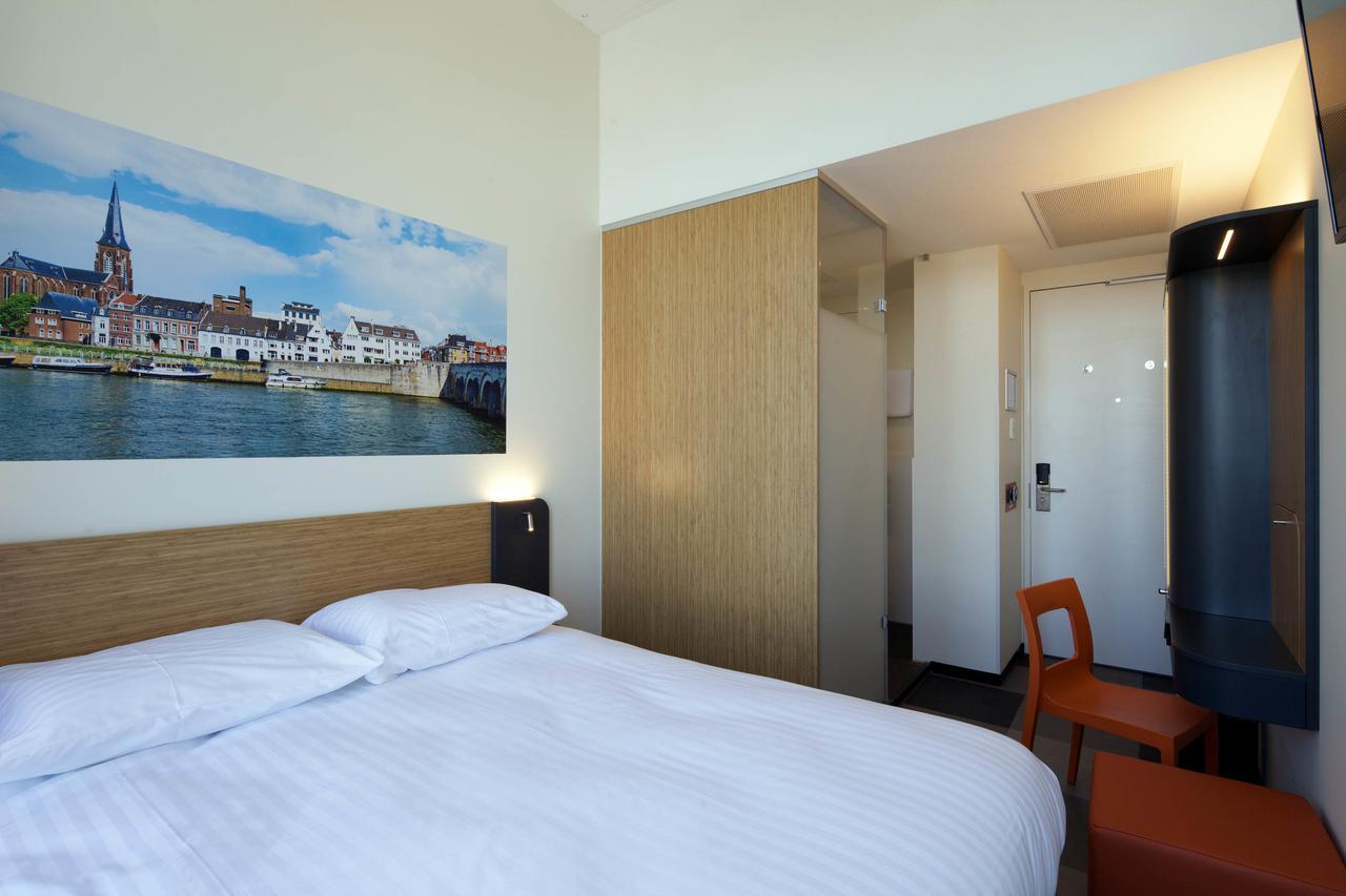 Hotel Easyhotel Centre 2*